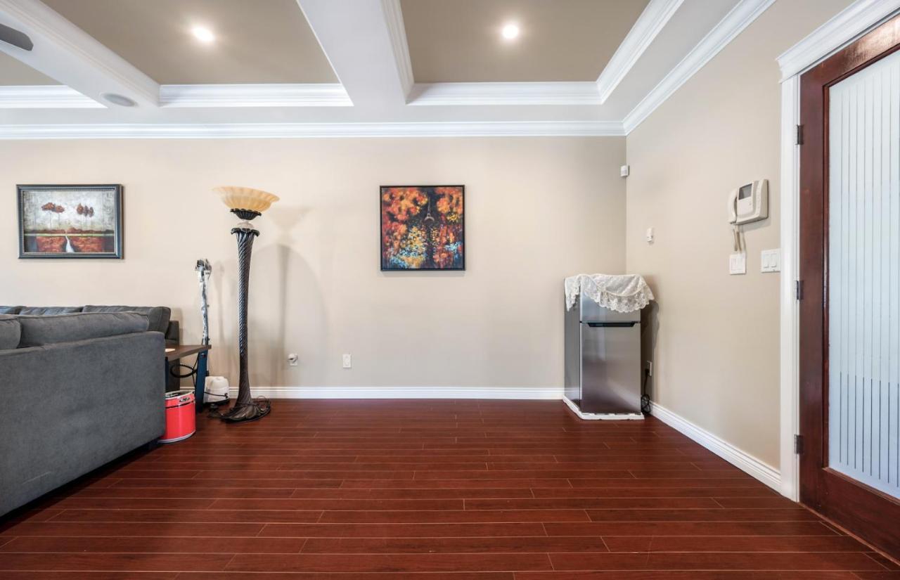 Share Home 1Bd Suite In Coquitlam Exterior foto