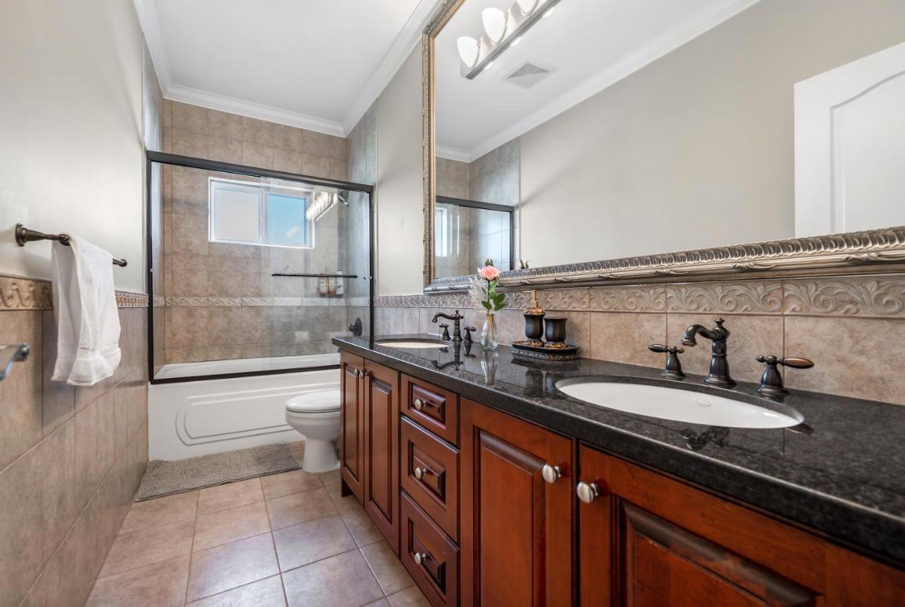 Share Home 1Bd Suite In Coquitlam Exterior foto